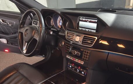 Mercedes-Benz E-Класс, 2013 год, 1 999 000 рублей, 16 фотография