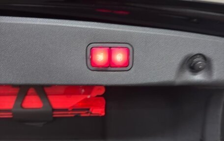 Mercedes-Benz E-Класс, 2013 год, 1 999 000 рублей, 21 фотография