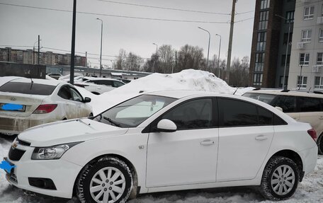Chevrolet Cruze II, 2011 год, 600 000 рублей, 3 фотография