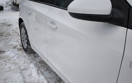 Chevrolet Cruze II, 2011 год, 600 000 рублей, 6 фотография