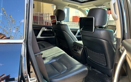 Toyota Land Cruiser 200, 2016 год, 5 500 000 рублей, 6 фотография