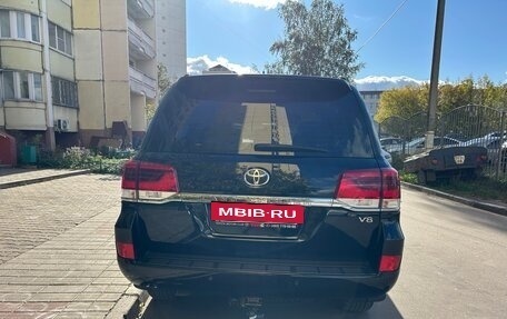 Toyota Land Cruiser 200, 2016 год, 5 500 000 рублей, 4 фотография