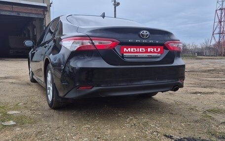 Toyota Camry, 2019 год, 2 470 000 рублей, 2 фотография