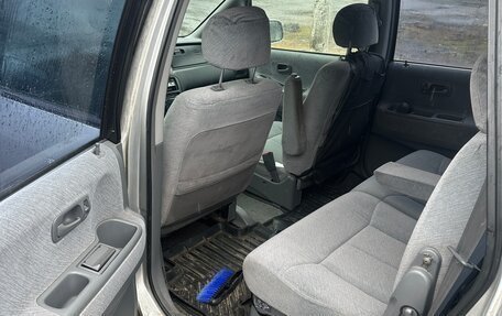 Honda Shuttle I, 1999 год, 280 000 рублей, 2 фотография