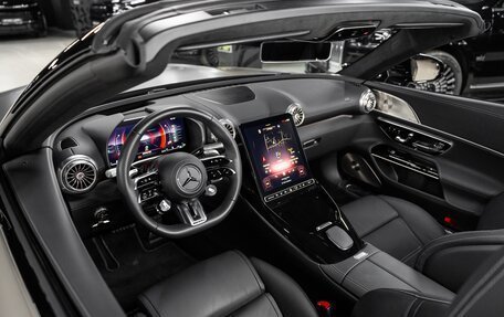 Mercedes-Benz SL-Класс AMG, 2023 год, 19 800 000 рублей, 8 фотография