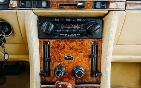 Mercedes-Benz SLC, 1979 год, 6 500 000 рублей, 8 фотография