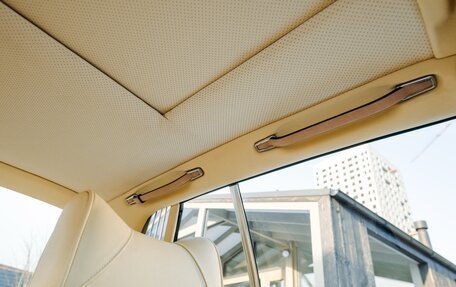 Mercedes-Benz SLC, 1979 год, 6 500 000 рублей, 14 фотография