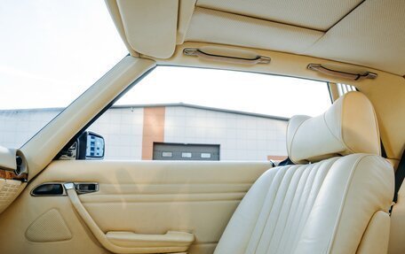 Mercedes-Benz SLC, 1979 год, 6 500 000 рублей, 10 фотография