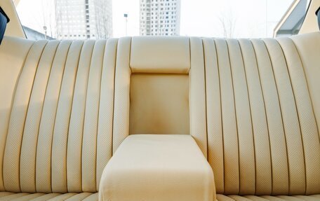 Mercedes-Benz SLC, 1979 год, 6 500 000 рублей, 13 фотография