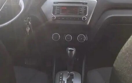 KIA Rio III рестайлинг, 2016 год, 1 200 000 рублей, 8 фотография