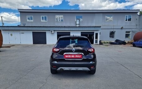 Renault Kaptur I рестайлинг, 2017 год, 1 570 000 рублей, 3 фотография