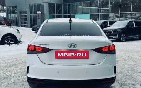 Hyundai Solaris II рестайлинг, 2021 год, 1 600 000 рублей, 4 фотография