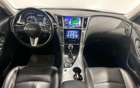 Infiniti Q50 I рестайлинг, 2017 год, 2 169 000 рублей, 16 фотография