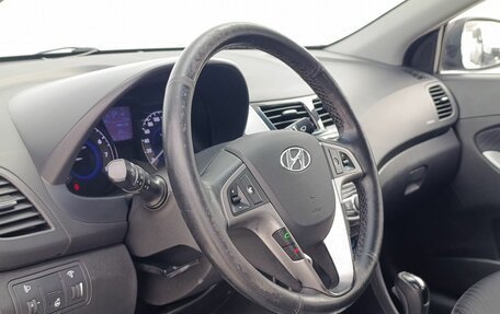 Hyundai Solaris II рестайлинг, 2016 год, 930 000 рублей, 9 фотография