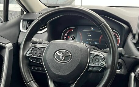 Toyota RAV4, 2022 год, 3 350 000 рублей, 9 фотография