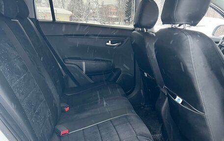 KIA Rio IV, 2020 год, 1 700 000 рублей, 4 фотография