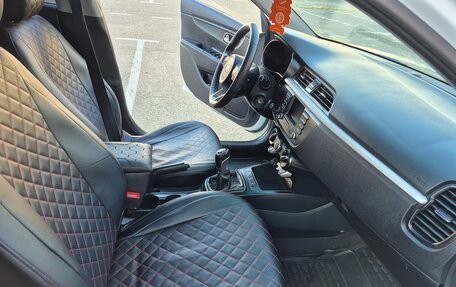 KIA Rio IV, 2018 год, 1 050 000 рублей, 11 фотография