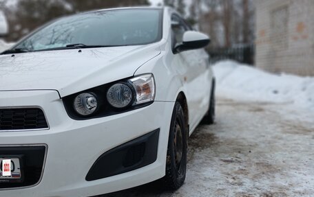 Chevrolet Aveo III, 2015 год, 450 000 рублей, 2 фотография