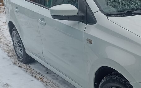 Volkswagen Polo VI (EU Market), 2017 год, 560 000 рублей, 7 фотография