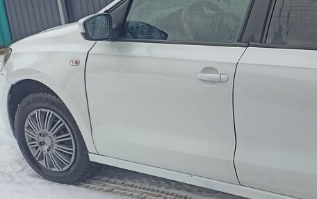 Volkswagen Polo VI (EU Market), 2017 год, 560 000 рублей, 2 фотография