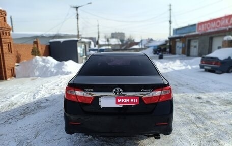 Toyota Camry, 2011 год, 1 645 000 рублей, 2 фотография