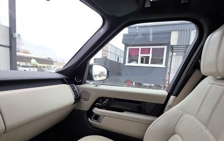 Land Rover Range Rover IV рестайлинг, 2021 год, 7 500 000 рублей, 18 фотография