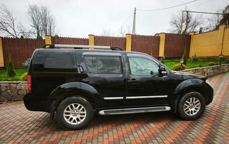 Nissan Pathfinder, 2011 год, 1 650 000 рублей, 4 фотография