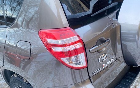 Toyota RAV4, 2011 год, 1 380 000 рублей, 12 фотография