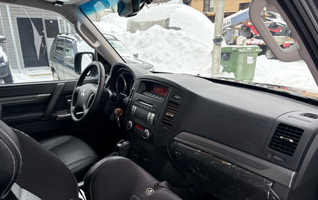 Mitsubishi Pajero IV, 2012 год, 2 600 000 рублей, 10 фотография