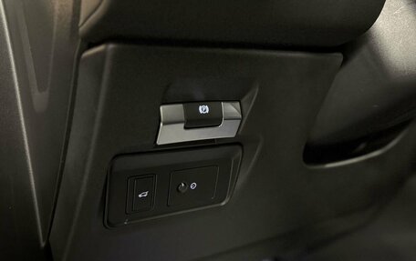 Land Rover Range Rover Evoque II, 2020 год, 3 700 000 рублей, 28 фотография