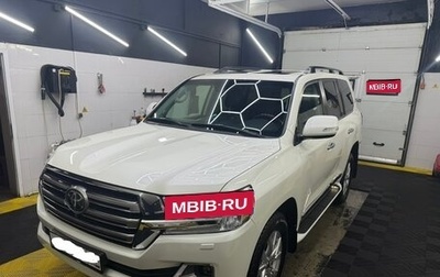 Toyota Land Cruiser 200, 2018 год, 6 600 000 рублей, 1 фотография