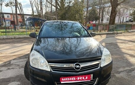 Opel Astra H, 2010 год, 560 000 рублей, 1 фотография