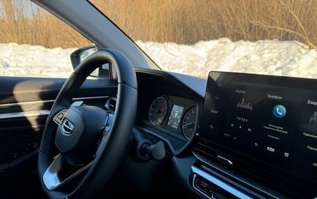 Geely Emgrand, 2023 год, 1 590 000 рублей, 9 фотография