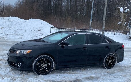 Toyota Camry, 2011 год, 1 290 000 рублей, 5 фотография