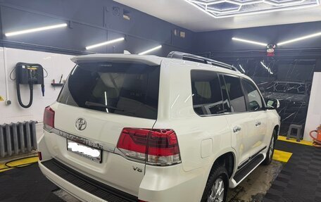 Toyota Land Cruiser 200, 2018 год, 6 600 000 рублей, 4 фотография