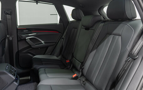 Audi Q5, 2025 год, 9 390 000 рублей, 23 фотография