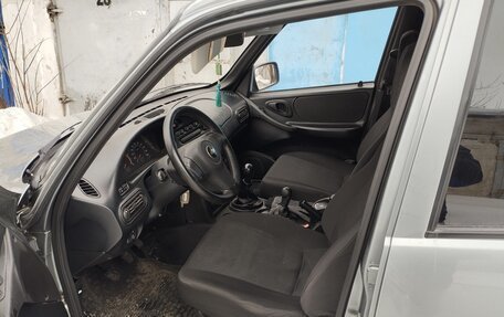 Chevrolet Niva I рестайлинг, 2012 год, 570 000 рублей, 6 фотография