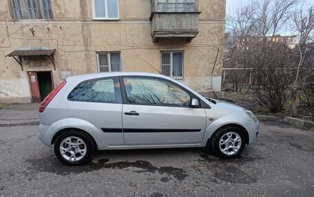 Ford Fiesta, 2007 год, 365 000 рублей, 3 фотография