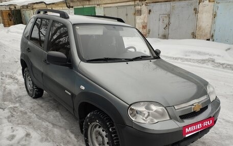 Chevrolet Niva I рестайлинг, 2012 год, 570 000 рублей, 2 фотография