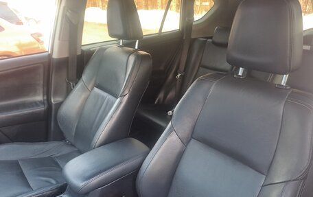 Toyota RAV4, 2013 год, 2 150 000 рублей, 6 фотография