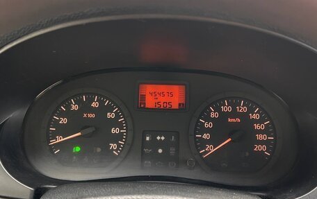 Renault Logan I, 2006 год, 135 000 рублей, 10 фотография