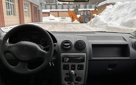 Renault Logan I, 2006 год, 135 000 рублей, 9 фотография