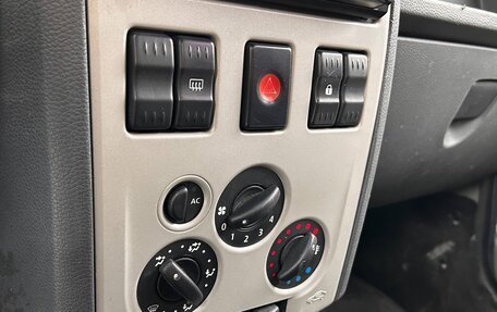 Renault Logan I, 2006 год, 135 000 рублей, 11 фотография