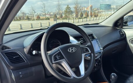 Hyundai Solaris II рестайлинг, 2016 год, 910 000 рублей, 9 фотография