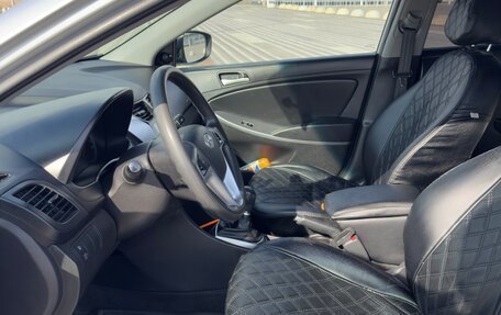 Hyundai Solaris II рестайлинг, 2016 год, 910 000 рублей, 11 фотография