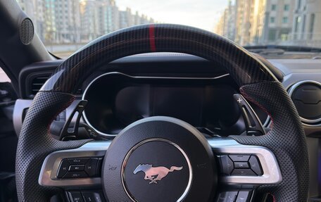 Ford Mustang VI рестайлинг, 2021 год, 3 500 000 рублей, 5 фотография