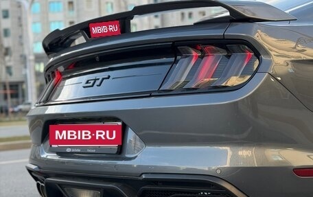 Ford Mustang VI рестайлинг, 2021 год, 3 500 000 рублей, 4 фотография