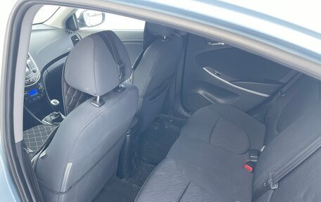 Hyundai Solaris II рестайлинг, 2013 год, 500 000 рублей, 9 фотография