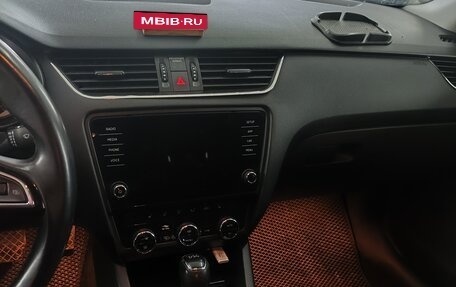 Skoda Octavia, 2018 год, 1 700 000 рублей, 5 фотография