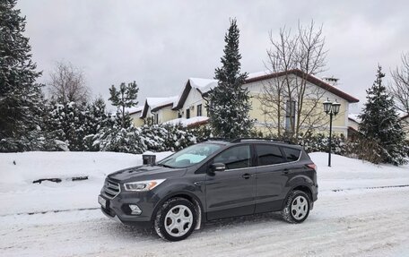 Ford Kuga III, 2017 год, 1 590 000 рублей, 3 фотография